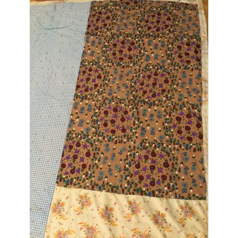Vintage handmade Quilt Large Blocks floral gingham 82 x 105 blanket